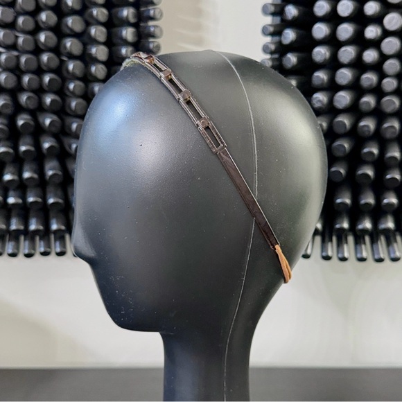 Variety Pack of Plastic Headbands - Picture 4 of 11